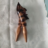 Stary rzeżbiony dziadek do orzechów