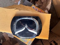 EMBLEMAT ZNACZEK LOGO POD RADAR MAZDA 3 III 13-16 B45F-51731