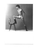 Pocztówka - van Manen, Holenderski tancerz z krzesłem