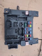 SKRZYNKA BEZPIECZNIKÓW PEUGEOT 4008 8637A644