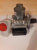 Mechanizm precyzyjny z silnikiem i pompą