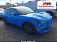 Ford Mustang Mach-E 2023r., 4x4, Elektryczny 480KM