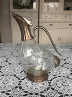 Ciekawa karafka kaczka