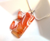 Wisiorek i kolczyki, delikatna biżuteria z pomarańczowymi agatami, zestaw