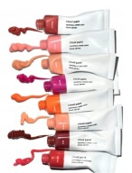 Glossier Cloud Paint róż do policzków w kremie