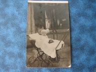 Wózek przedwojenny - Łódź - stare zdjęcie / dziecko