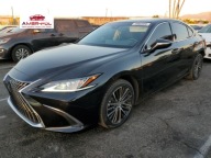 Lexus ES 300h Base, 2023r., 2.5L 2.5 Benzyna 215KM