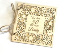 KARTKA PAMIĄTKA DREWNIANA GRAWER NA 20,30,40,50,60,70,80,90,100 URODZINY