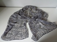 Śliczna chusta apaszka w napisy Barcelona