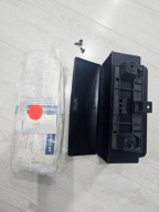 BMW X5 E53 E83 E46 X3 X5 Apteczka Schowek 7044958 + uchwyt śruby 8226452