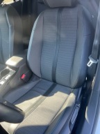 Peugeot 2008 II tapicerka fotele kanapa boki kpl allure