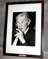 OBRAZ PLAKAT MĘŻCZYZNA Z CYGAREM ZINO DAVIDOFF VINTAGE ZDJĘCIE