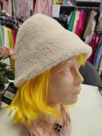 Czapka damska beżowa, kapelusik futerko eko, wiskoza !!!