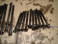 Śruby głowicy Previa II 2.0 D4D 2001r