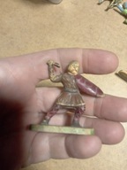 Stara Zabawka Żołnierzyk PRL Woj z Toporem Brązowy