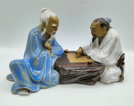 Dwóch mistrzów gra w Sudoku - figurka z ceramiki - kolekcjonerska - Shiwan