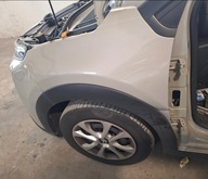 Citroen C3 III Lift Błotnik przód lewy / Uchwyt / Mocowanie Kolor EEUD