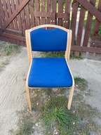 Stare Krzeslo w dobrym stanie