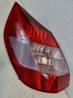 Renault Scenic 2 II LAMPA TYŁ LEWY TYLNA LEWA 8200127704