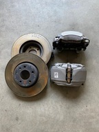 Tarcze zaciski klocki Audi A4 8W B9 2.0 TDI 2.0 TFSI