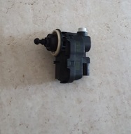 SILNICZEK REGULACJI LAMPY PRZÓD RENAULT CLIO V CAPTUR II 260564014R