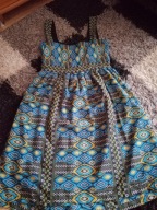 Kolorwa sukienka z podszewka roz 40.42 jak nowa