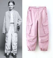 ZARA spodnie jeans o kroju parachute / cargo w kolorze malwy
