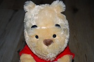 pluszak maskotka miś Kubuś Puchatek z kocykiem