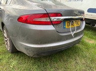 ZDERZAK JAGUAR XF LIFT SEDAN LJZ 12-15R TYŁ TYLNY PDC