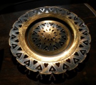 TALERZ OZDOBNY, MIEDZIANY , DO POWIESZENIA PRL