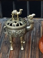 Królewska Kadzielnica "WIELBŁĄD PUSTYNI" – Symbol Wytrwałości