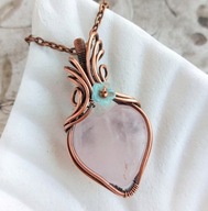 Wisiorek serce z kwarcem różowym, prezent dla narzeczonej na Walentynki