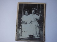 Stara fotografia CDV - dwie dziewczyny , uroda kresowa