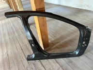 VOLVO V40 31301908 SŁUPEK PRAWY A B PRÓG POSZYCIE