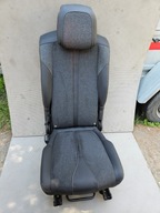 Peugeot 5008 II fotel środek tył