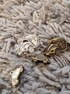 ZESTAW BRELOK WISIOREK BRELOCZKI VOLKSWAGEN GARBUS 4 SZTUKI VW BEETLE