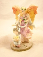 FIGURKA ANIOŁ Z DZIECKIEM 16 CM