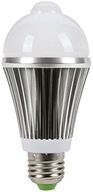 Żarówka LED E27 5,2W z czujnikiem ruchu 37W cool white
