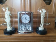 DUŻY ZEGAR KOMINKOWY ROCZNIAK Z FIGURAMI POD SZKLANYMI KOPUŁAMI SPRAWNY