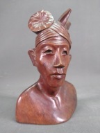 Popiersie / rzeźba z drewna egzotycznego - mahoń