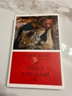 Żyjący z wilkami Penny Junor, Shaun Ellis