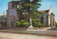 FRANCJA - TONNAY-CHARENTE - KOŚCIÓŁ - FIAT 500