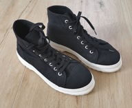 trampki New Yorker , roz. 42 , BDB