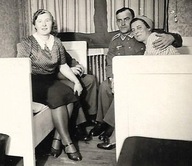 WW2 [wojna] Niemcy: Żołnierz z rodziną, Optiker Gabriel STARGARD 1941