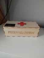 Drewniane Pudełko na Wódkę/ URODZINY/OSIEMNASTKA/WIECZÓR KAWALERSKI/