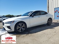 Volvo S60 2023 VOLVO S60 PLUS 2.0 Benzyna 247KM