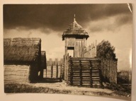 BISKUPIN. Fragment rekonstrukcji osady słowiańskiej, CZYSTA, NAKŁAD 600 SZT