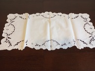 SERWETA - BIEŻNIK BAWEŁNIANY - RĘCZNE HAFTY 79 / 39 cm.