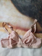 Biustonosz z PRL-u miseczka A