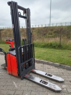 Wózek widłowy używany Linde L14 paleciak elektryczny z masztem TRIPLEX